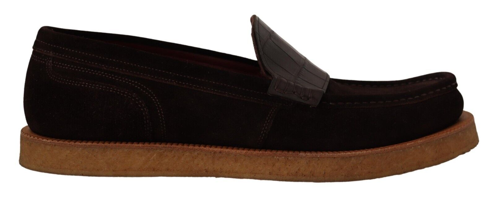 Bruna mocka- och läderskor med slip-on-motiv