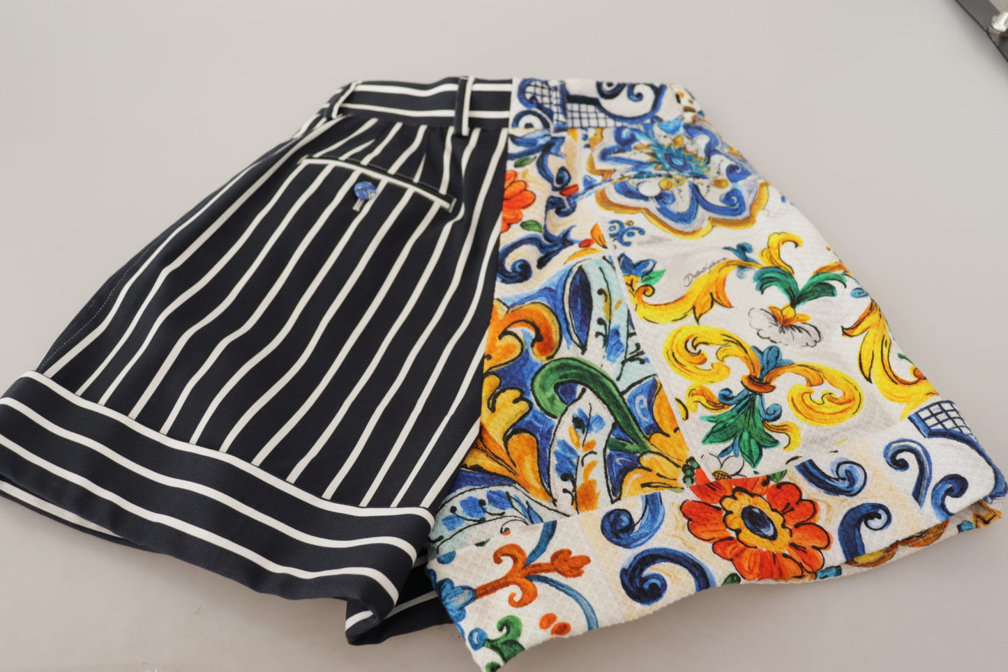 Dolce & Gabbana Flerfärgade Randiga Majolica Bermudashorts
