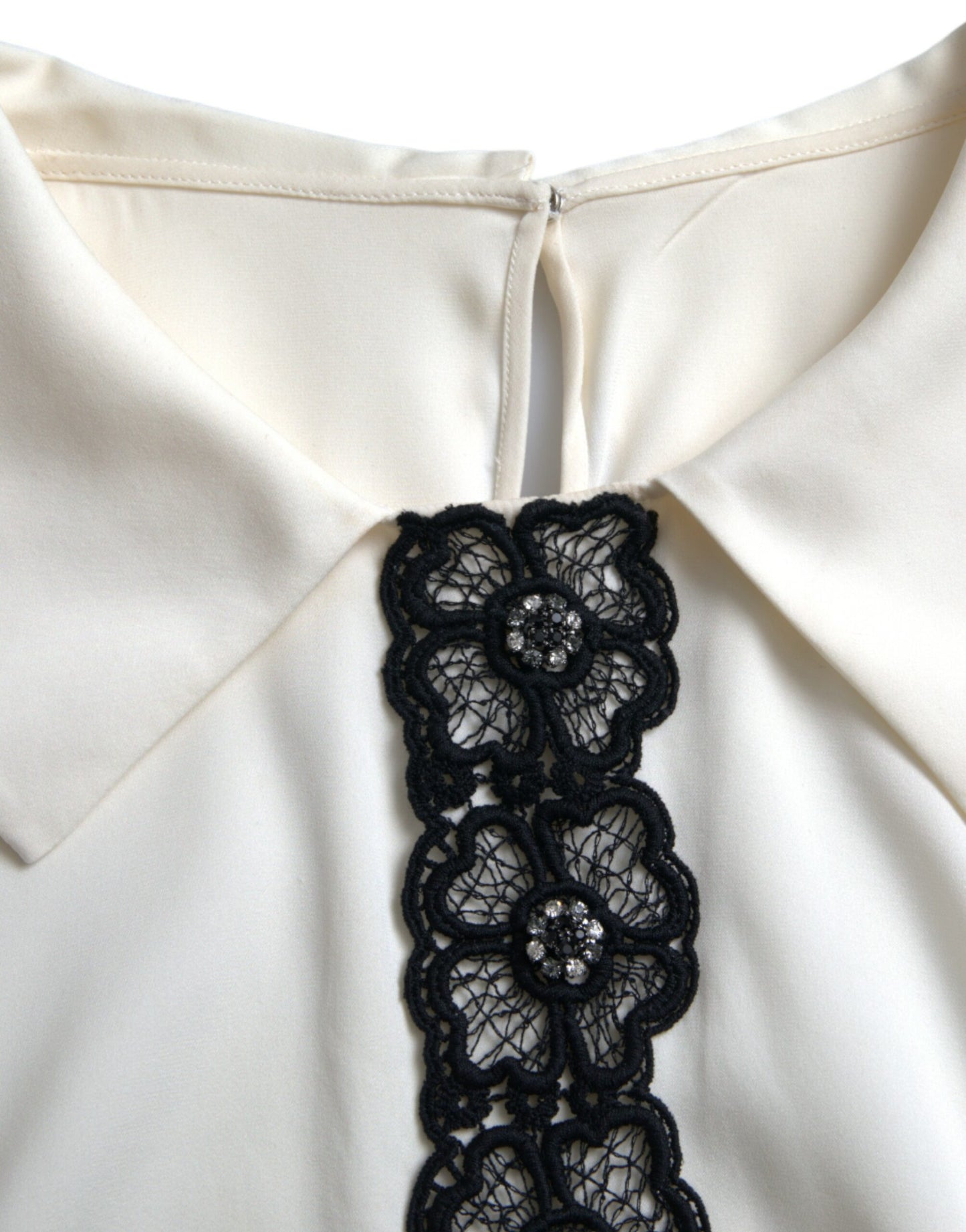 Dolce & Gabbana Off White Sidentopp med Spetskant och Korta Ärmar