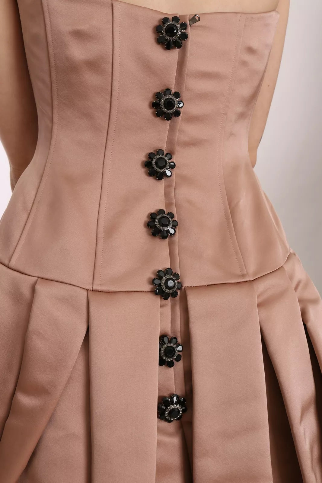 Dolce & Gabbana Kristallrosa Sidenbalklänning med Ljuskrona