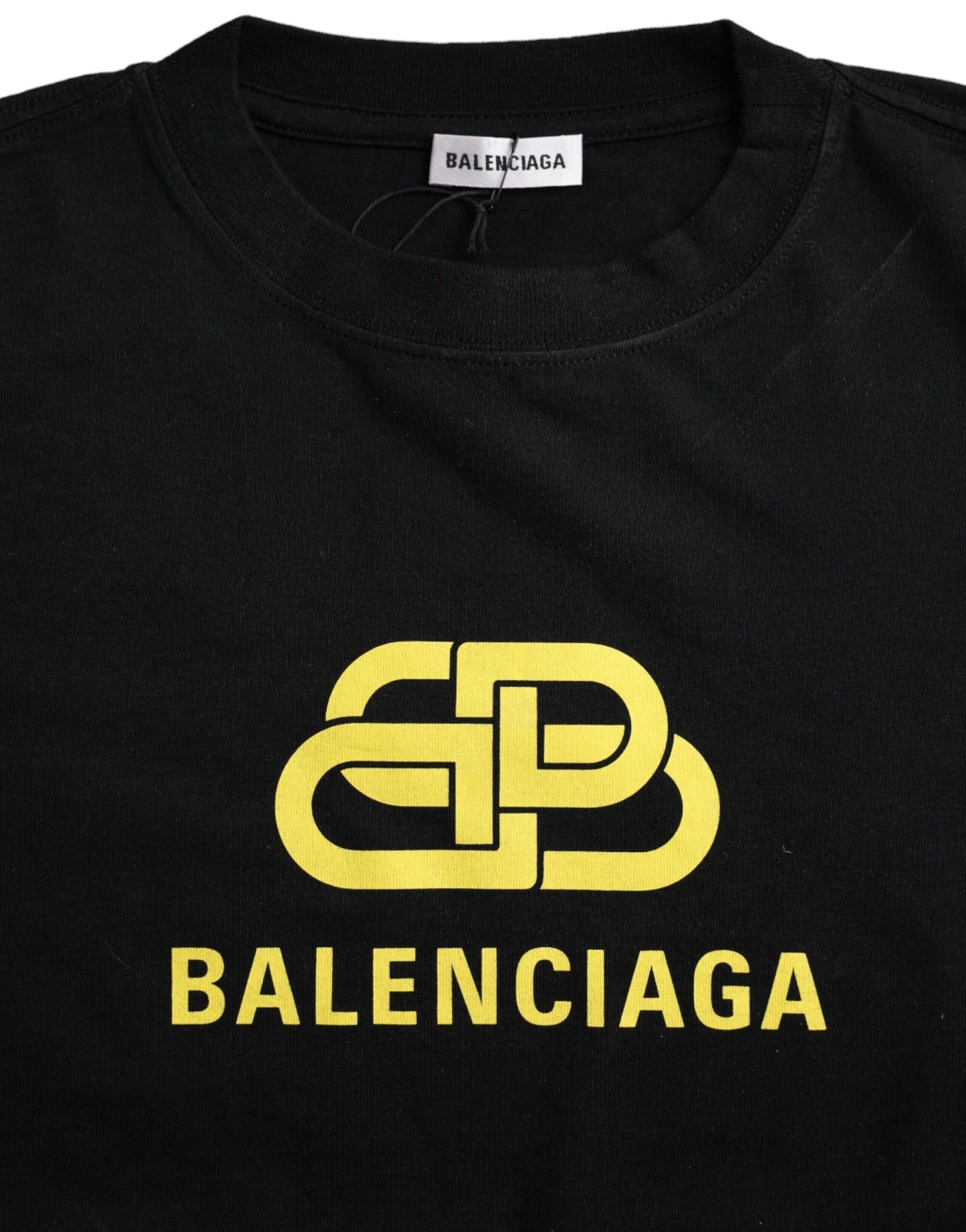 Balenciaga svart bomulls-t-shirt med logotyp och rund halsringning, korta ärmar