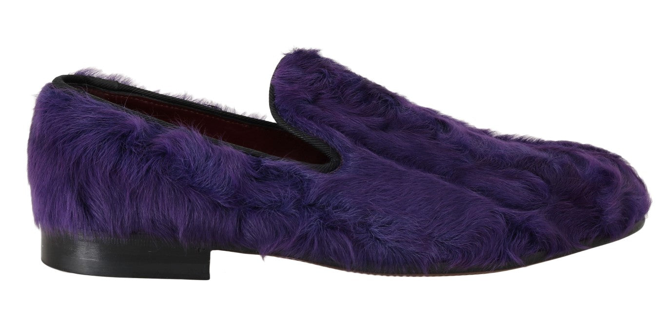 Lilla loafers i skinn med sauepels