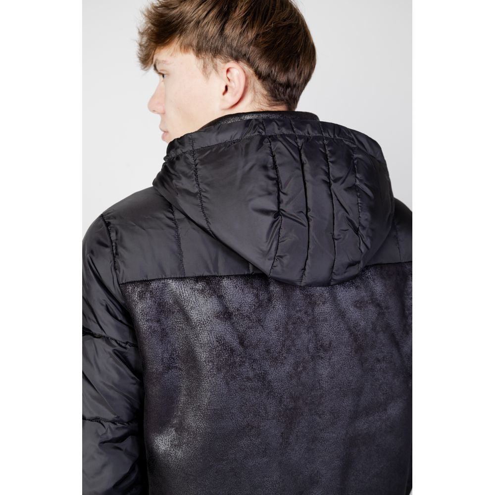 EA7 Emporio Armani Svarta Polyesterjackor & Kappa