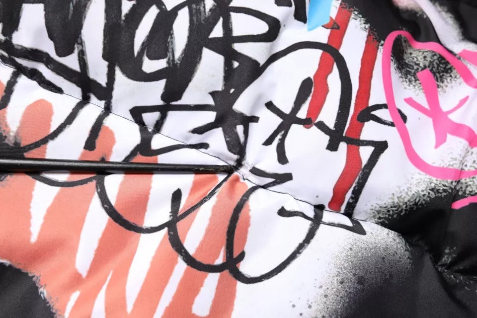 Dolce & Gabbana Flerfärgad Graffiti Huvad Vindjacka