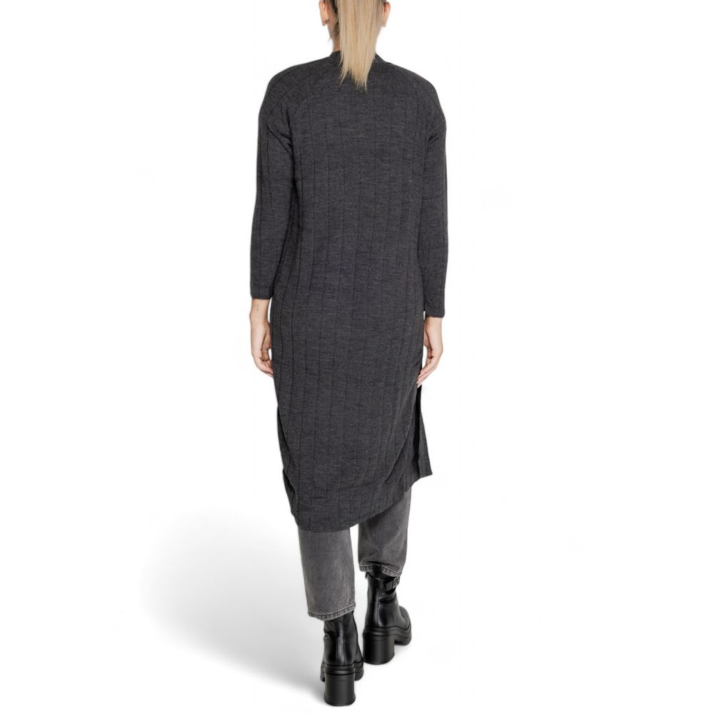 Endast grå marabou-kofta