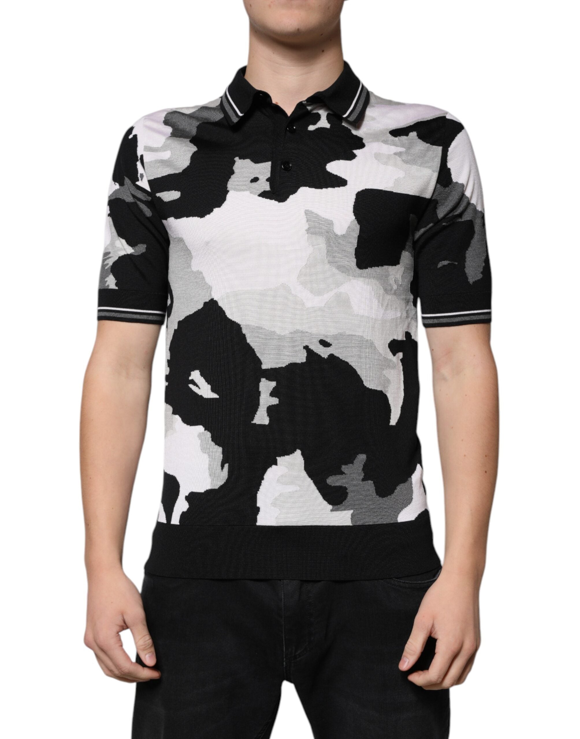Flerfärgad kamouflagekrage-polo-t-shirt