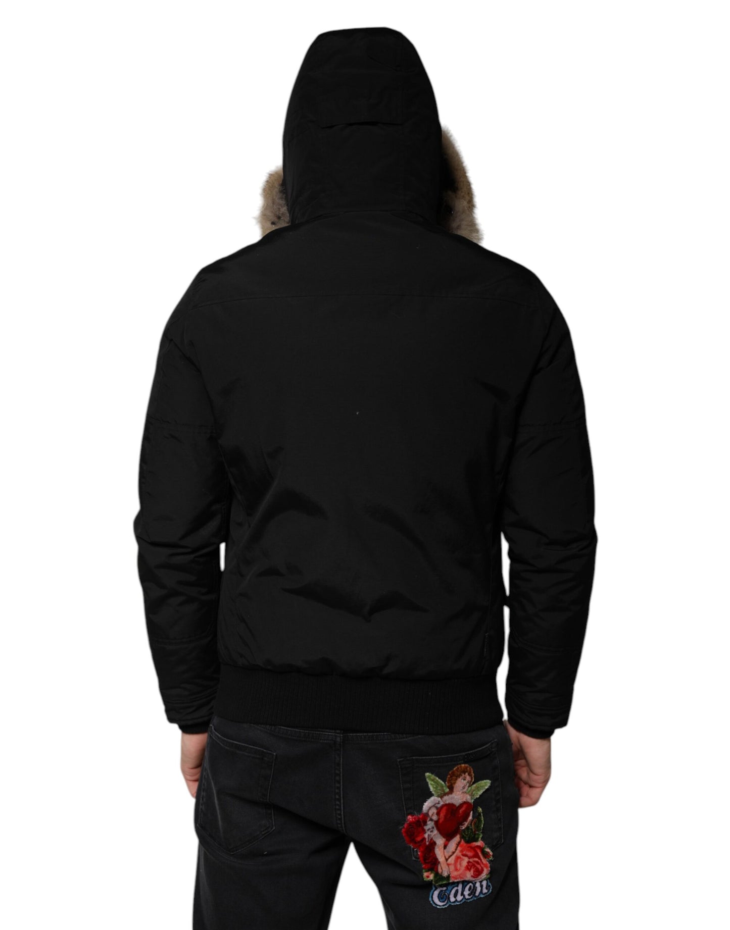 Woolrich svart hettejakke med lange ermer og pelsfrakk