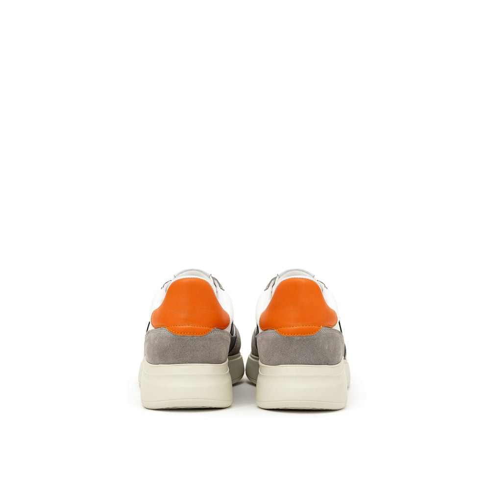 Axel Arigato tvåfärgade sneakers i tyg och läder