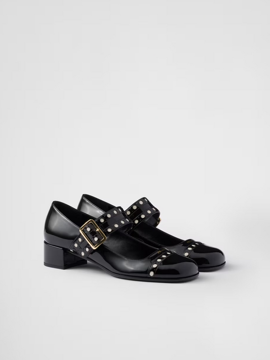 Prada Svarta Mary Jane-pumps i lackläder