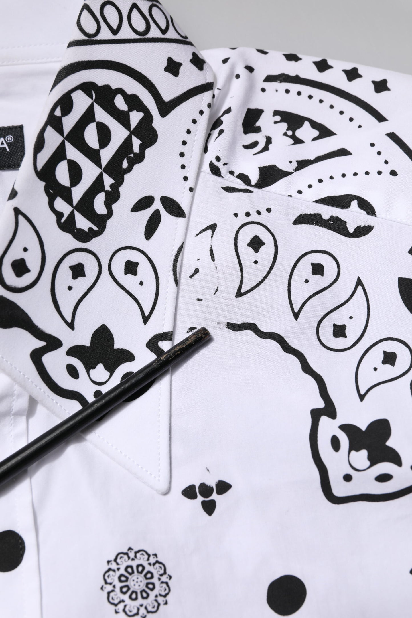 Dolce & Gabbana Vit MARTINI Bandana Mönstrad Festskjorta