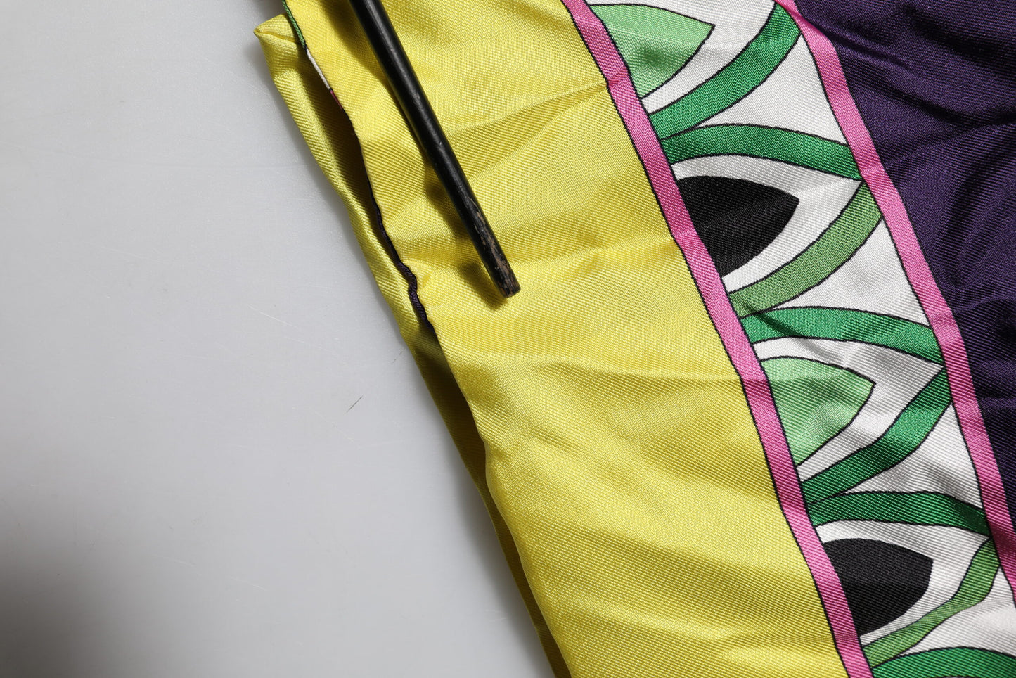 Dolce & Gabbana Blå Blomsterprint Silke Langermet Omslagsmorgenkåpe