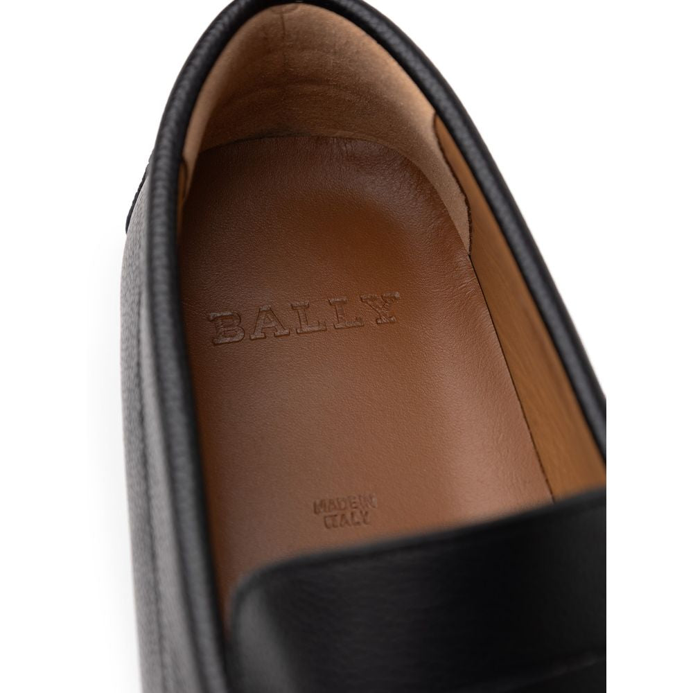 Bally svart lädermockasin