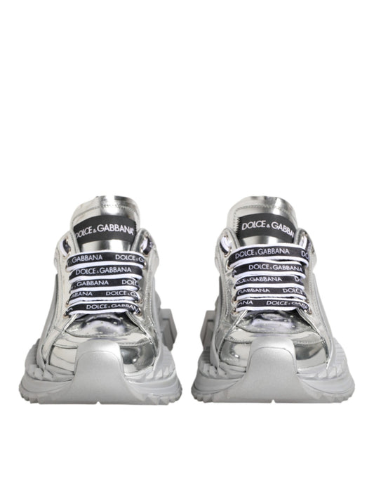 Dolce & Gabbana Silverfärgade Läder Super Queen Sneakers Skor