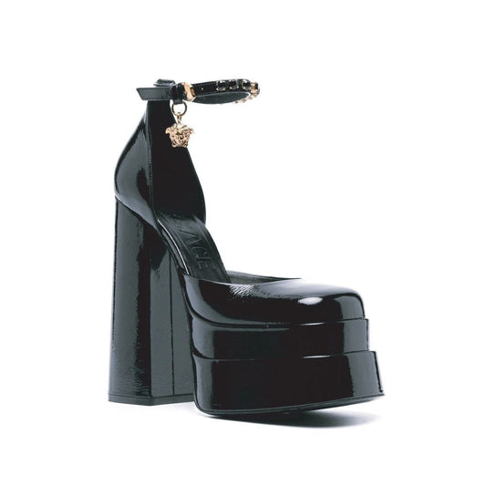 Versace skinnsandaler med plattform
