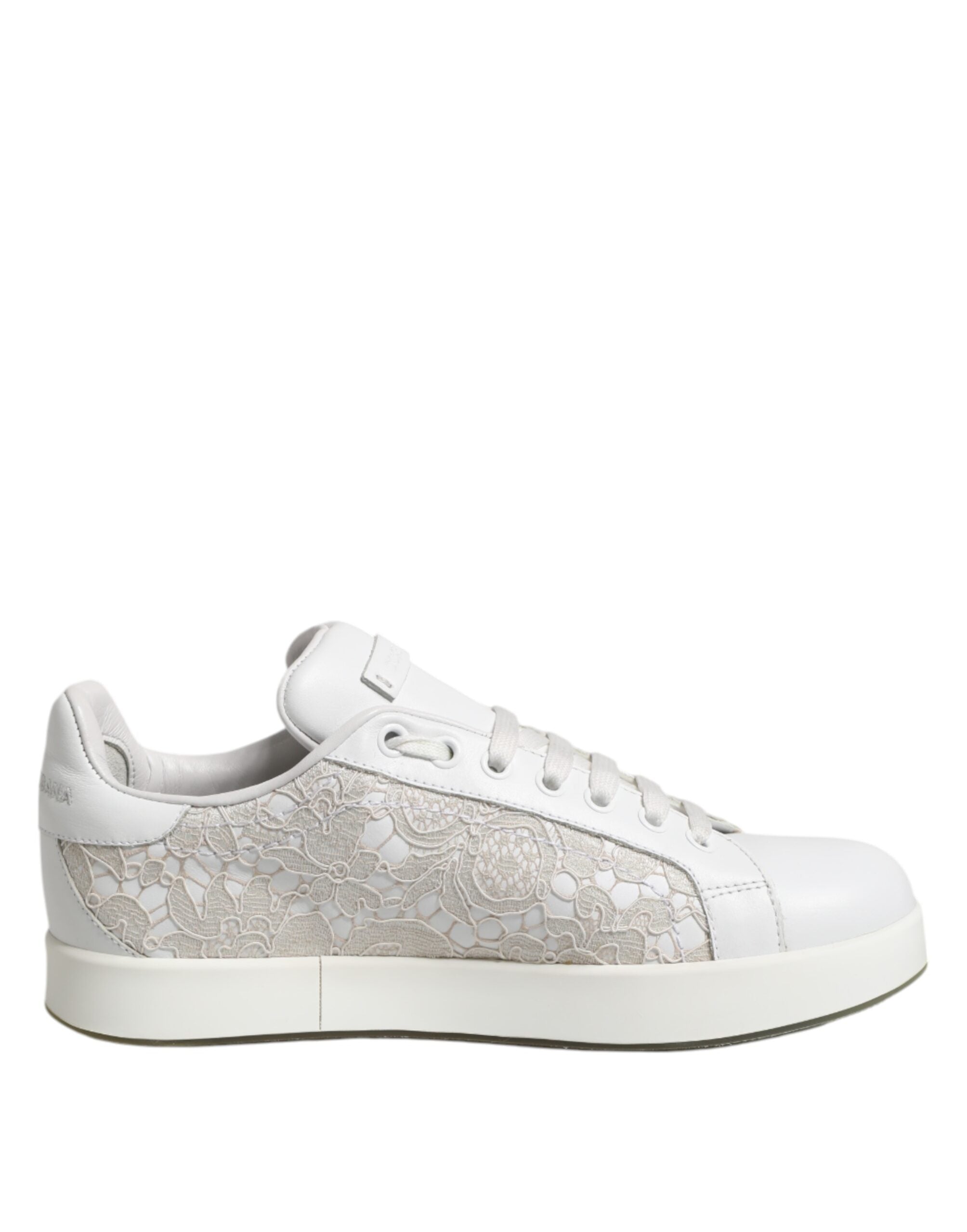 Vita låga sneakers i läder med spets