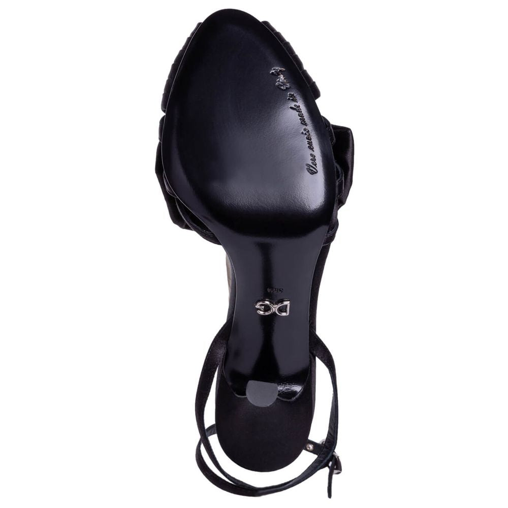 Dolce & Gabbana Svarta Getskinnssandaler