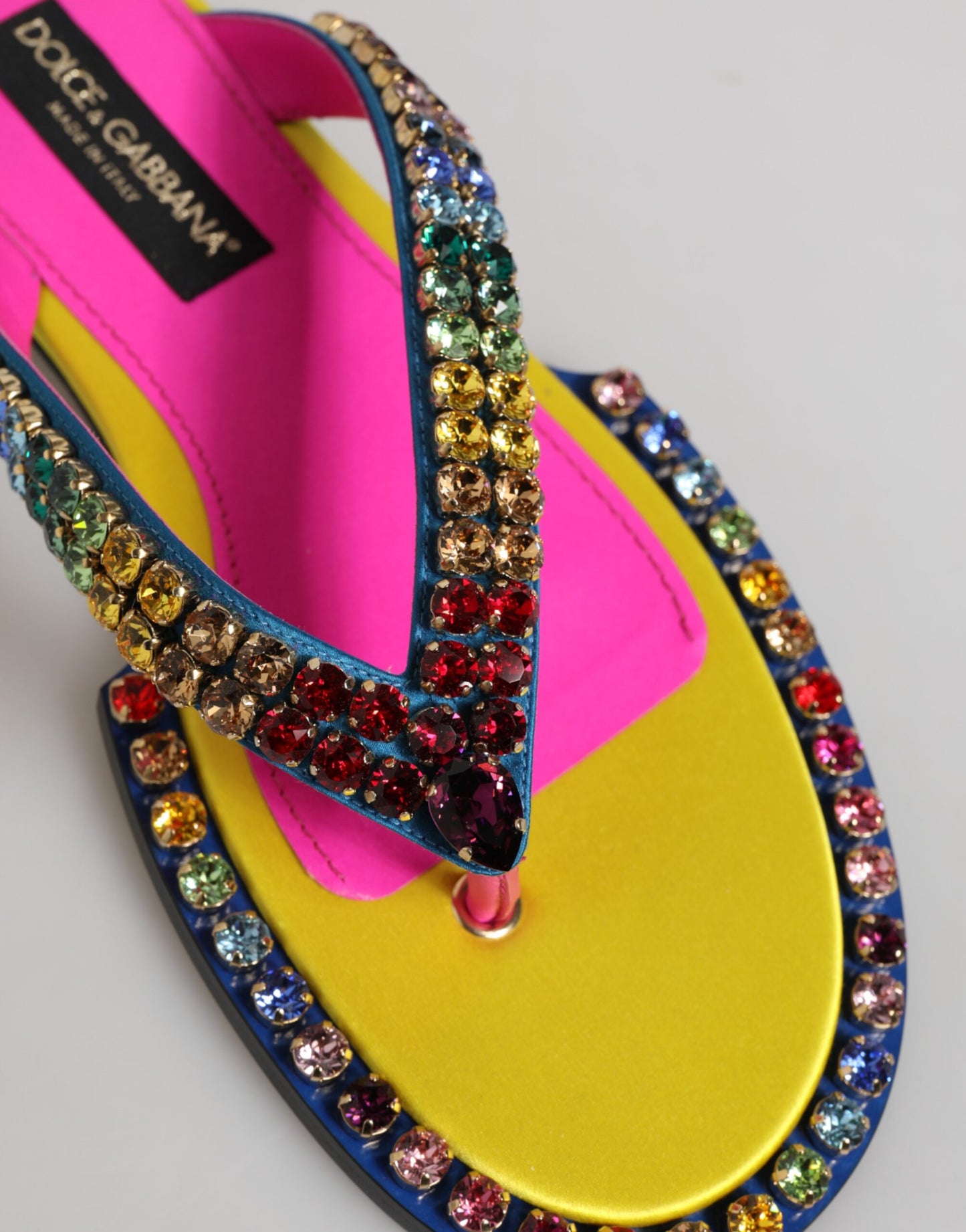 Dolce & Gabbana Flerfärgade Strass Flip Flop Platta Sandaler Skor