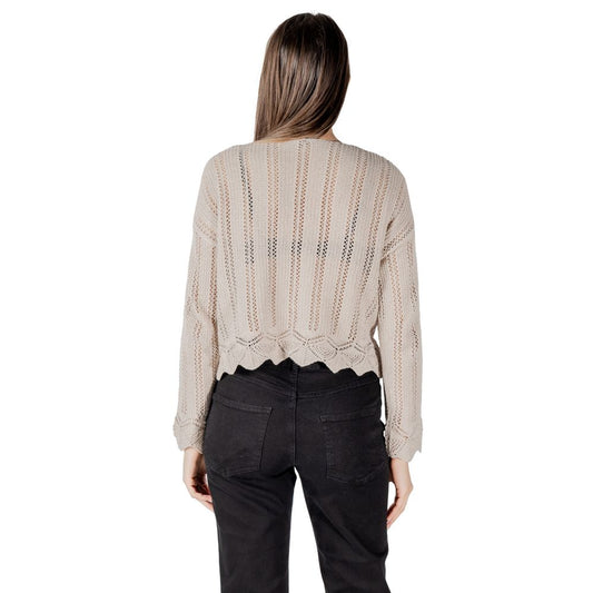 Endast beige sportkläder i återvunnen bomull