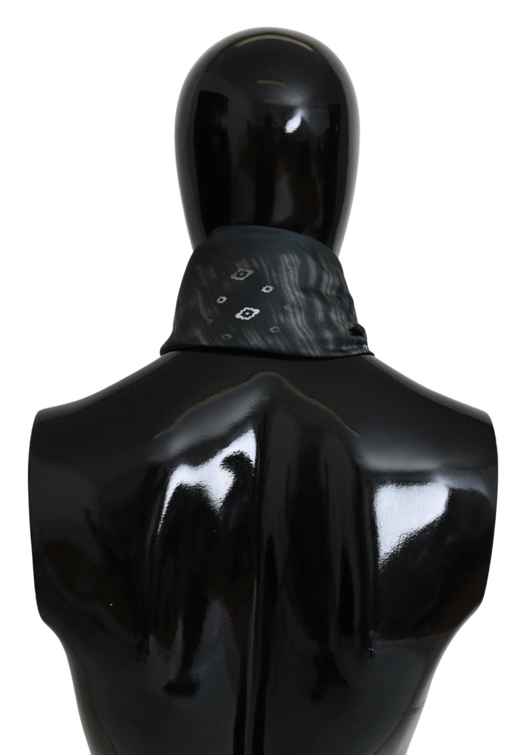 Blått silkeskjerf for kvinner i kostyme