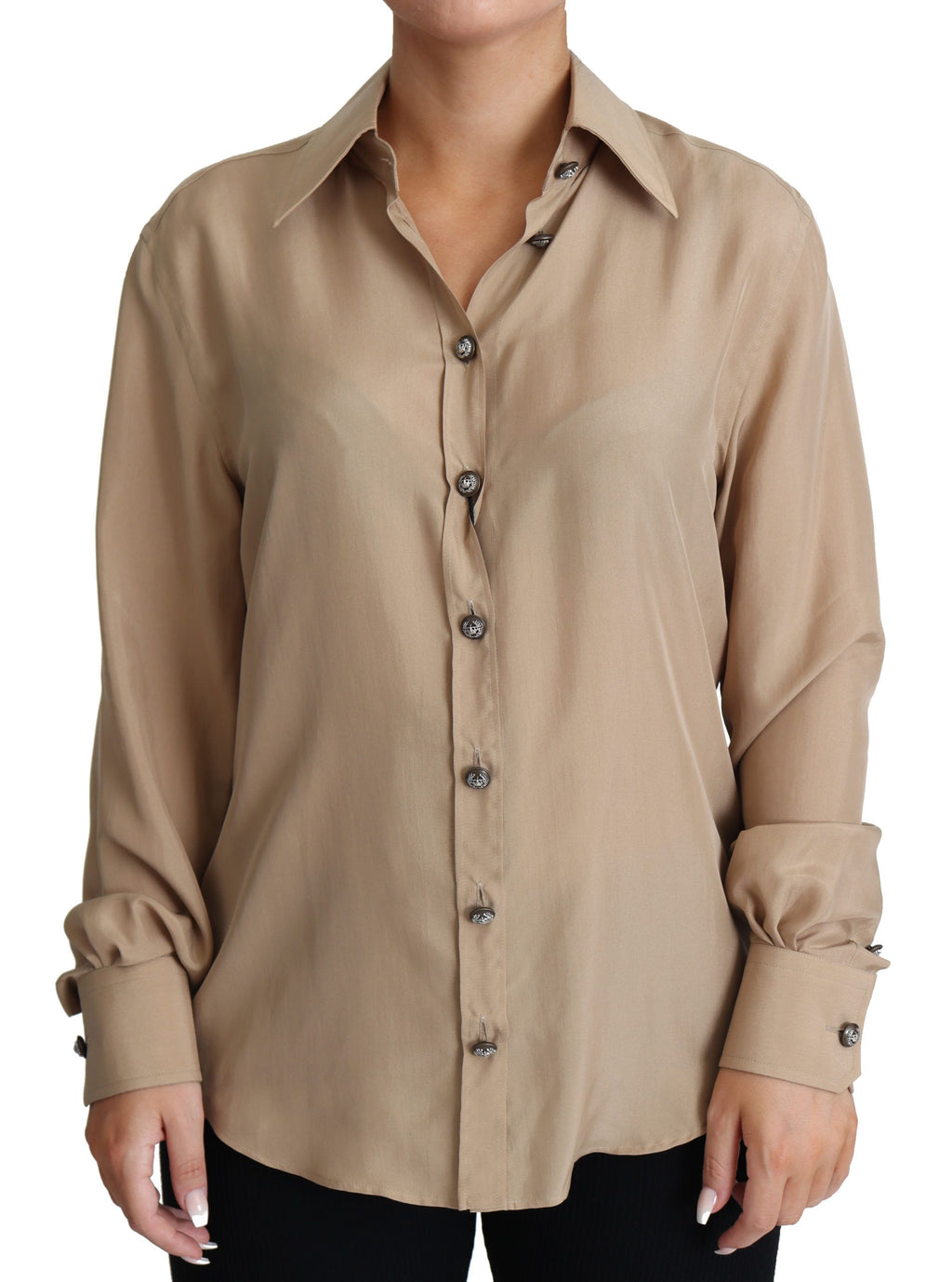 Beige silkeskjorte med dekorative knapper
