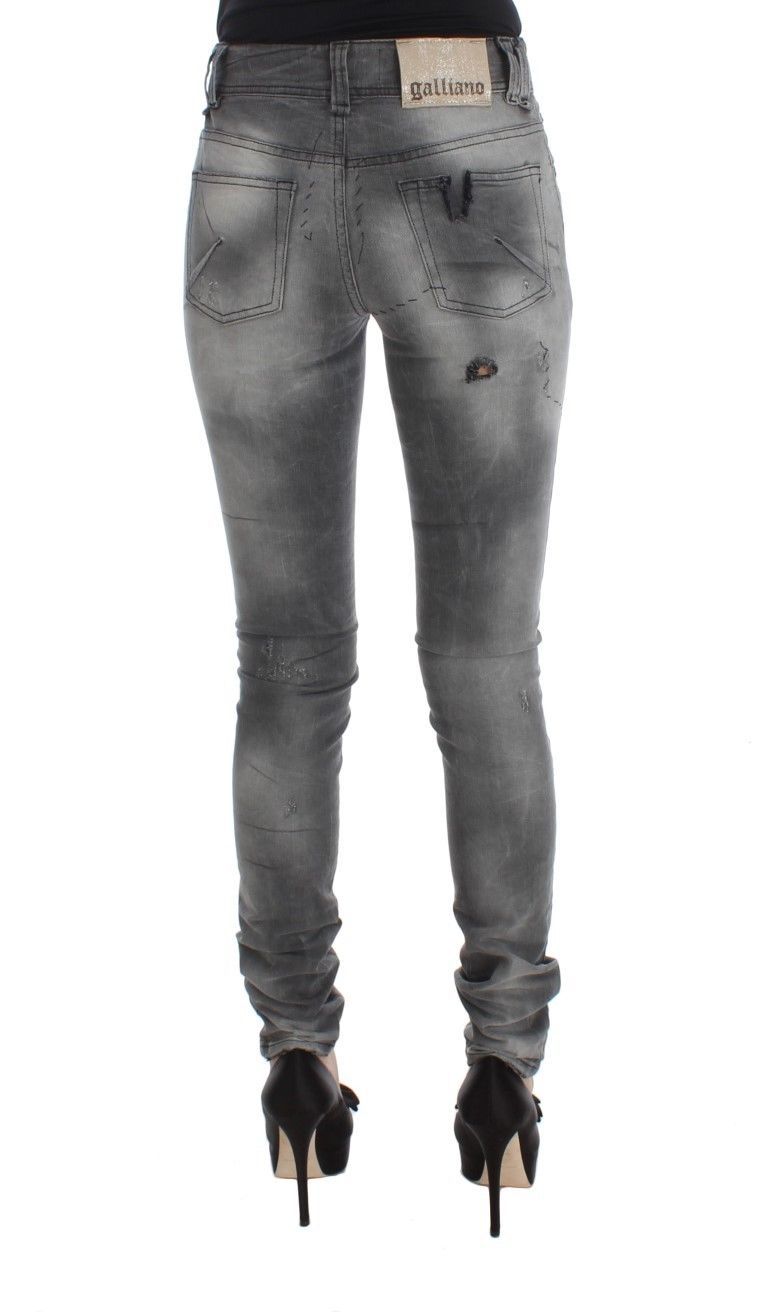 Gråtvättade bomullsblandade slim fit jeansbyxor