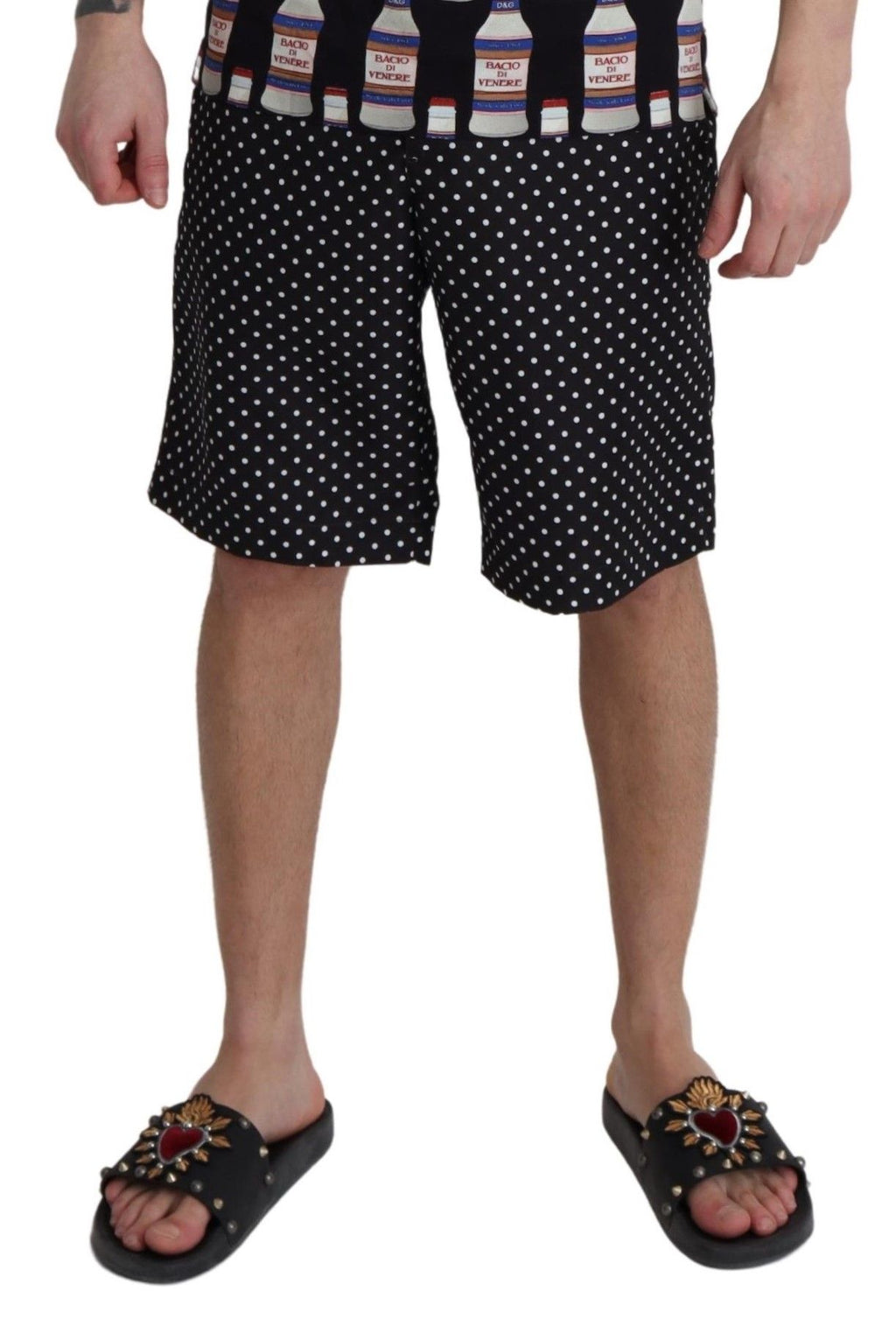 Svarta prickiga strandkläder shorts badkläder