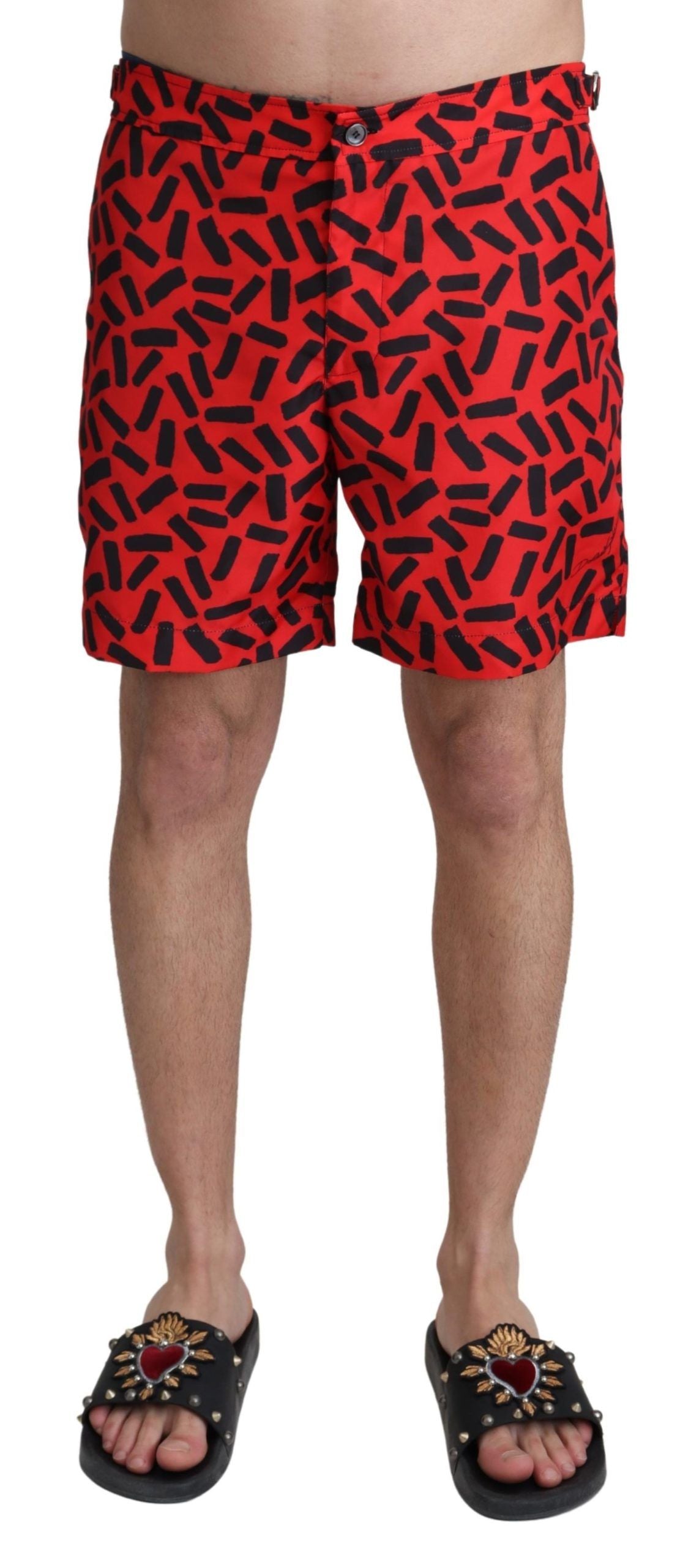 Röda mönstrade strandshorts badkläder