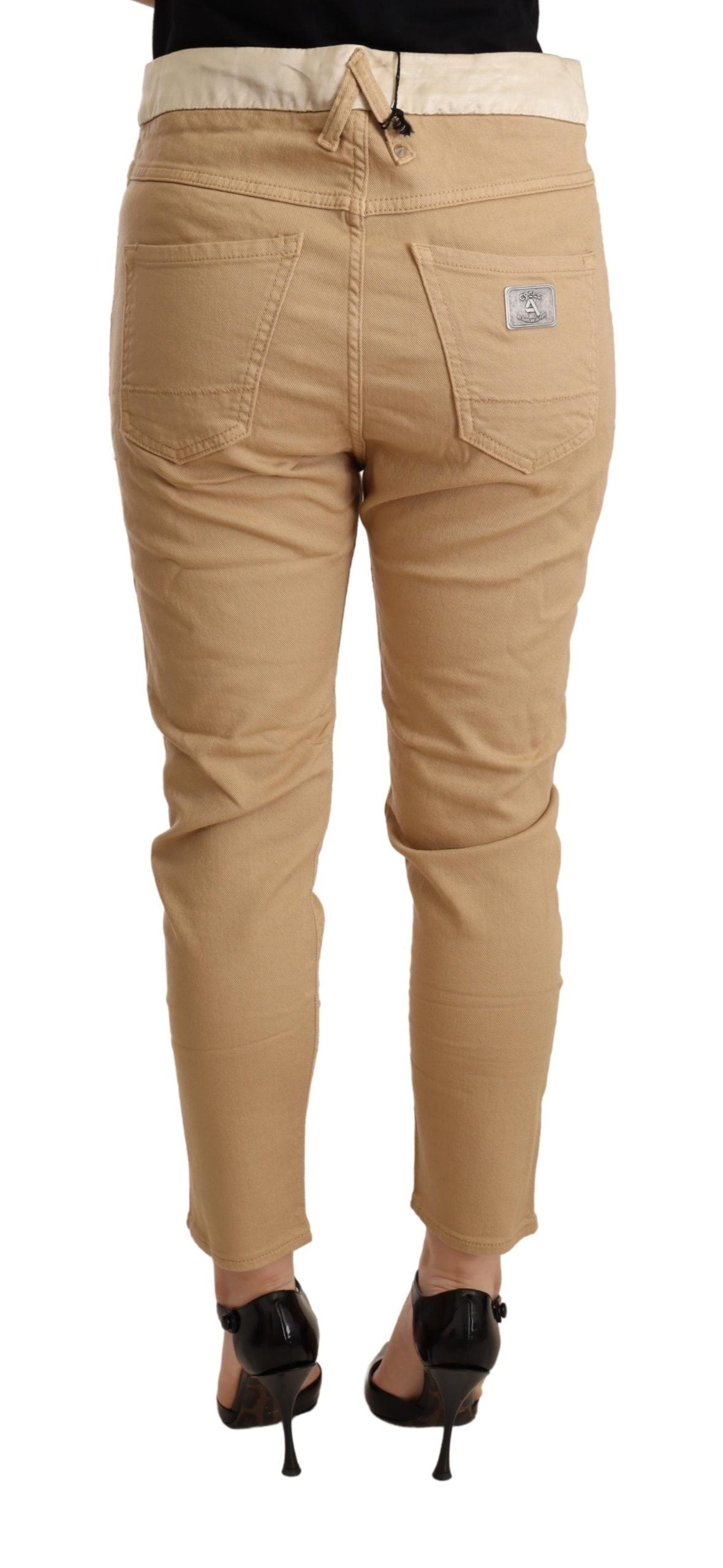 Beige byxor med smal passform och stretch