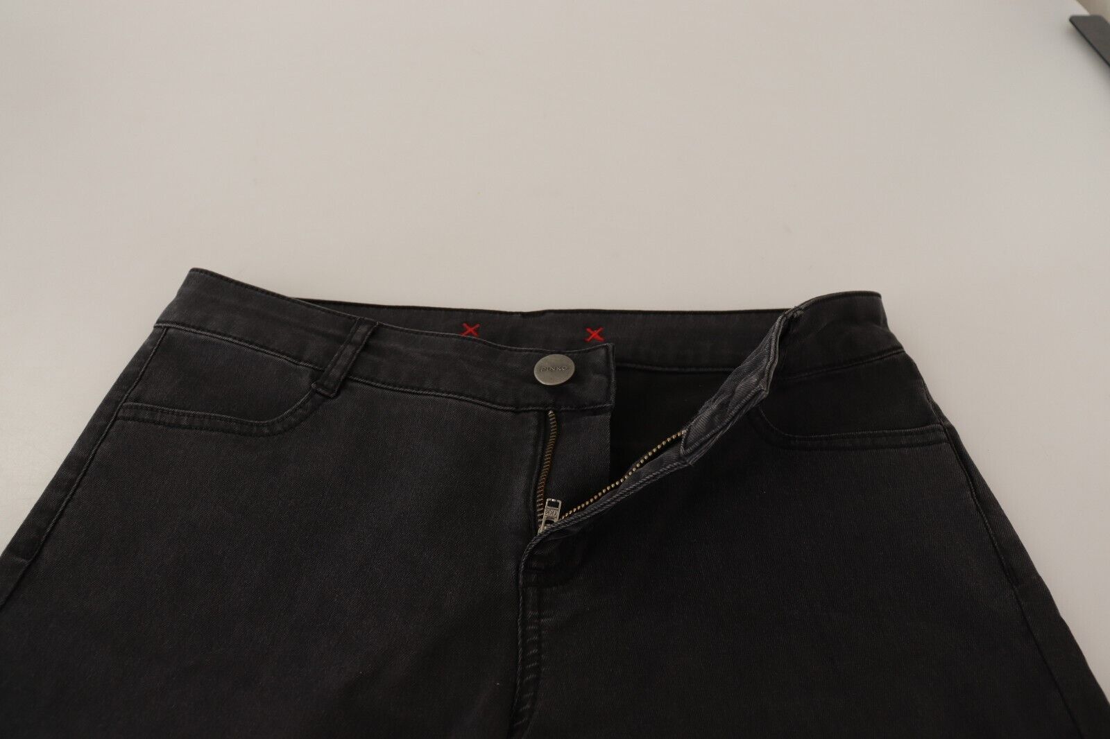 Svarta bomullsstretchiga skinny jeans med medelhög midja för kvinnor