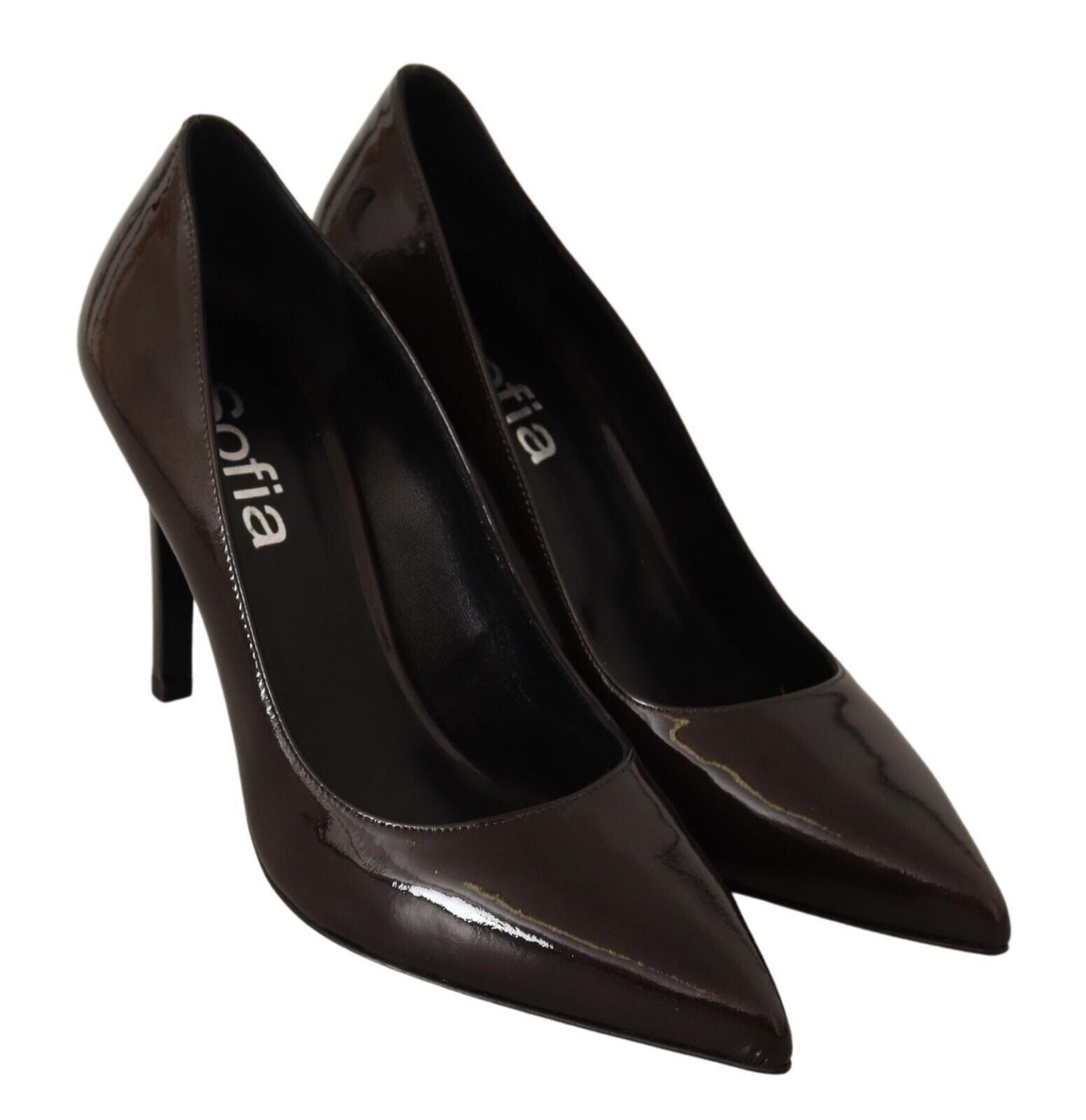 Bruna lackskor med stilettklack och pumps
