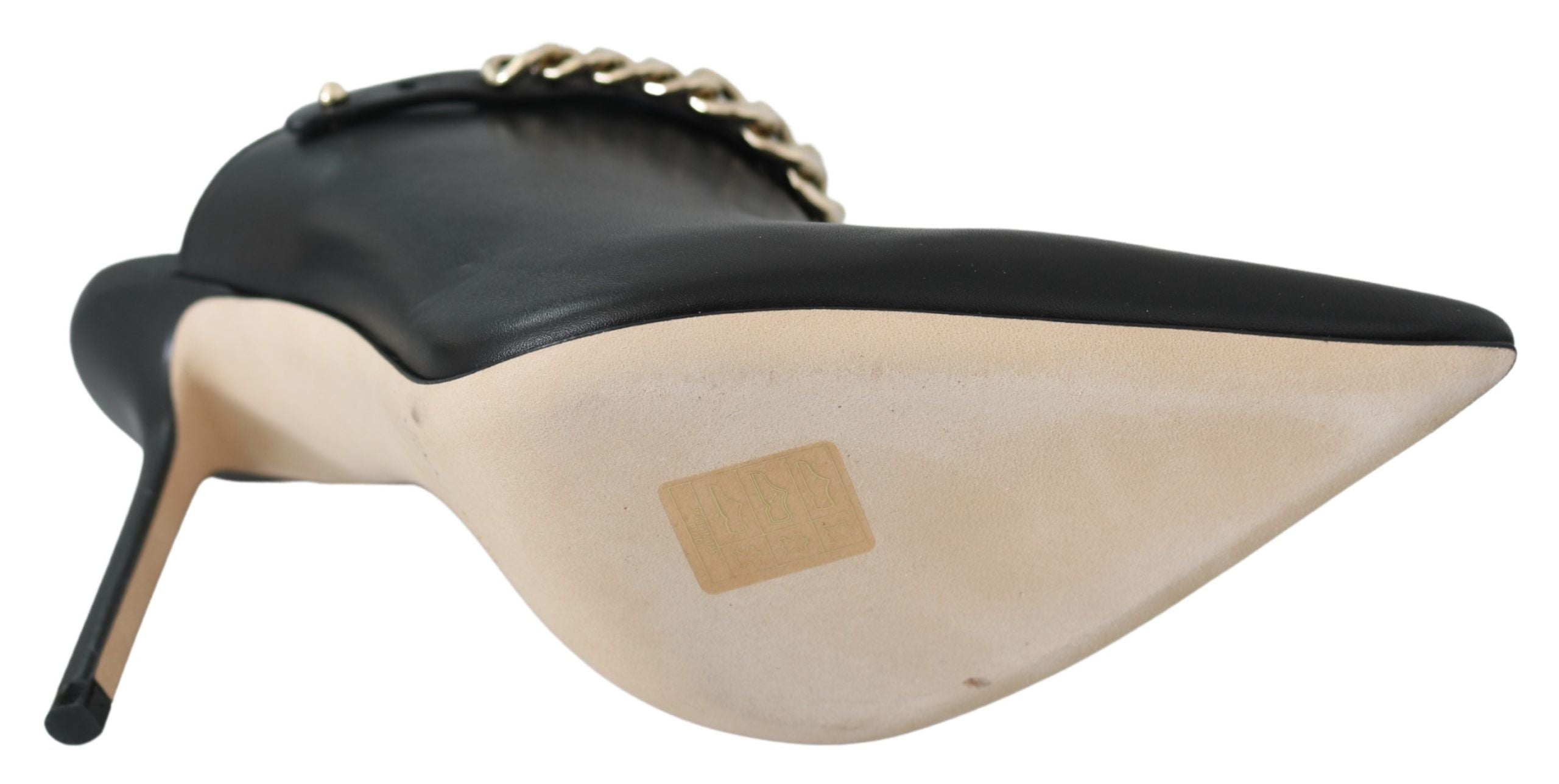 Eleganta svarta guldfärgade läderpumps