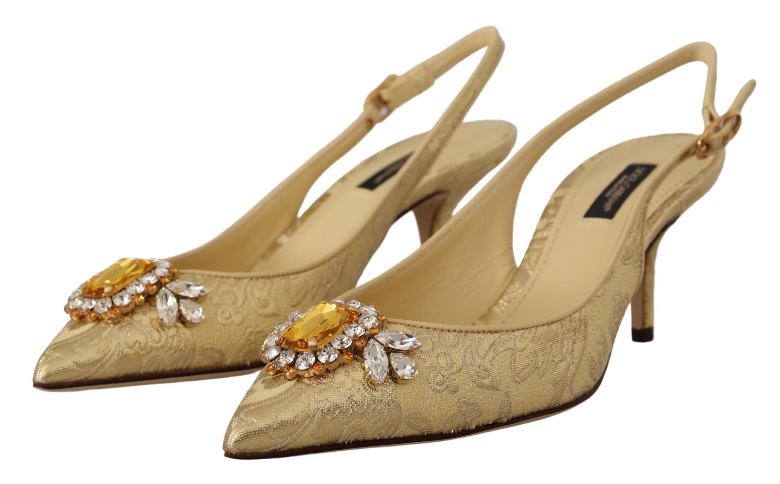 Guldfärgade kristaller med slingbacks och klackar