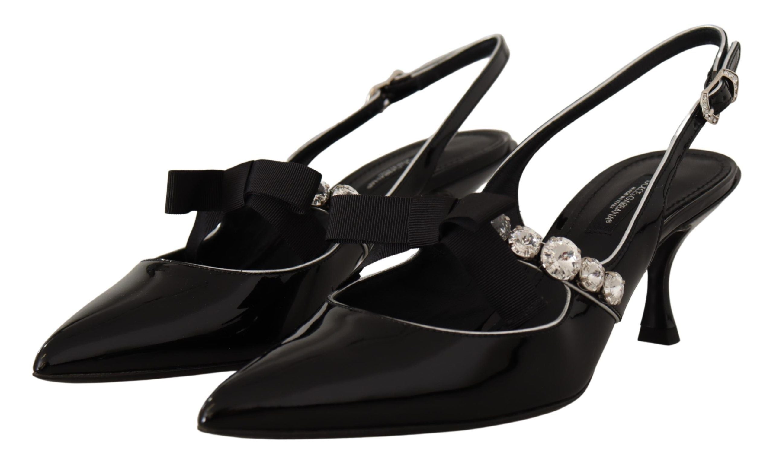 Svarta lackläder med kristallslingbacks
