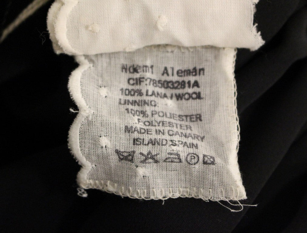 Grårutig kjol med shorts i ull