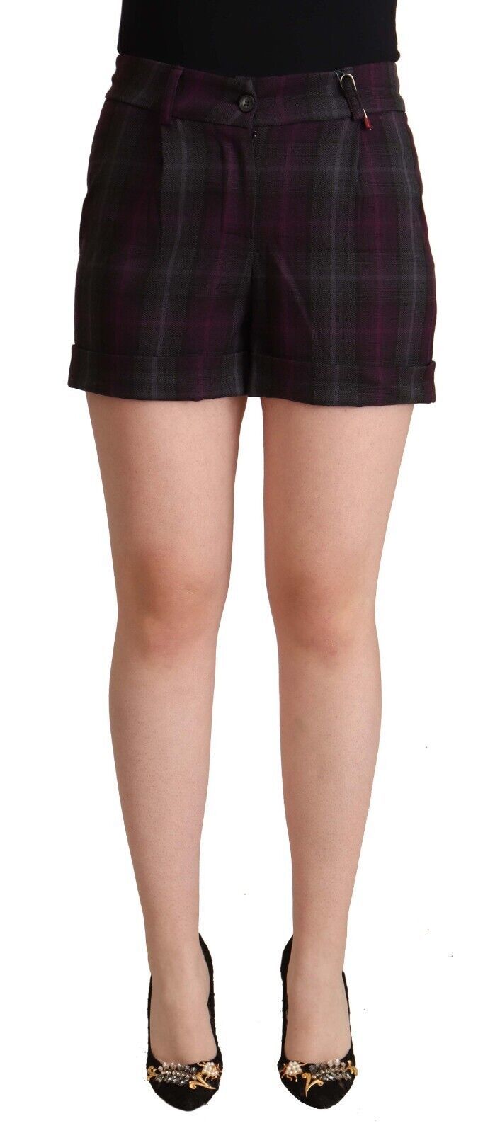 Flerfärgade rutiga shorts med mitten midja och vikta fållar