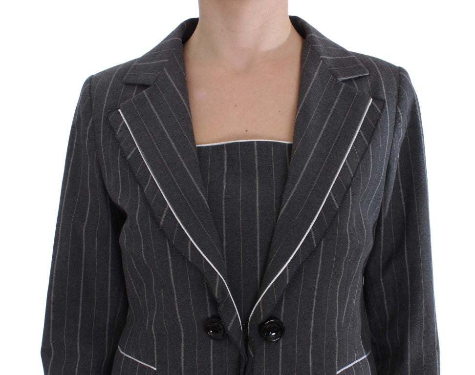 Grått sett med stretchkjole og blazer