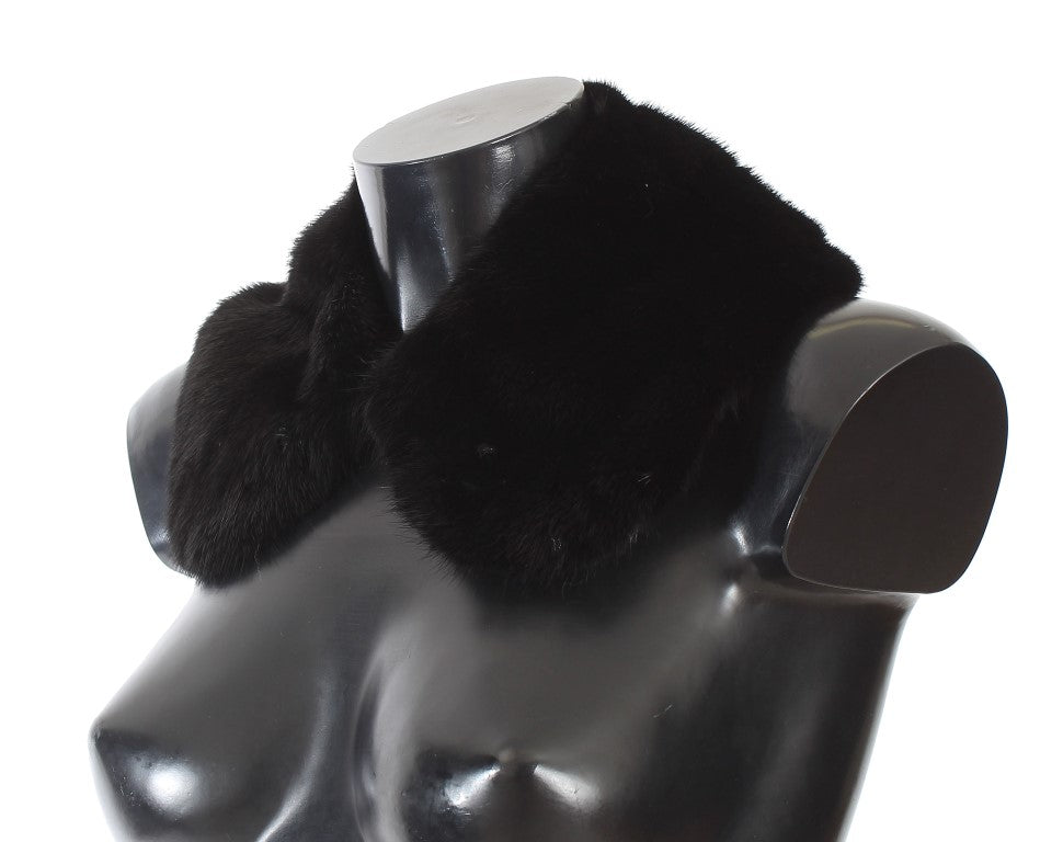 Svart minkpelsskjerf med skulderkrage