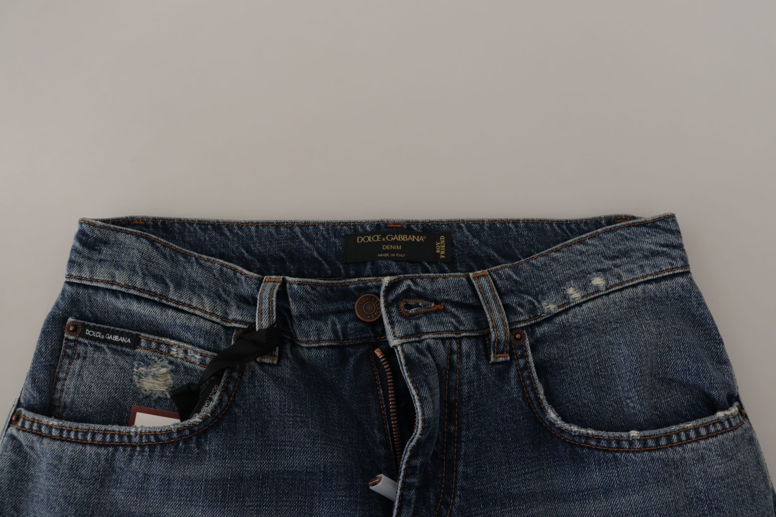 Blå denimbyxor med barockt hjärta och logotypmärke