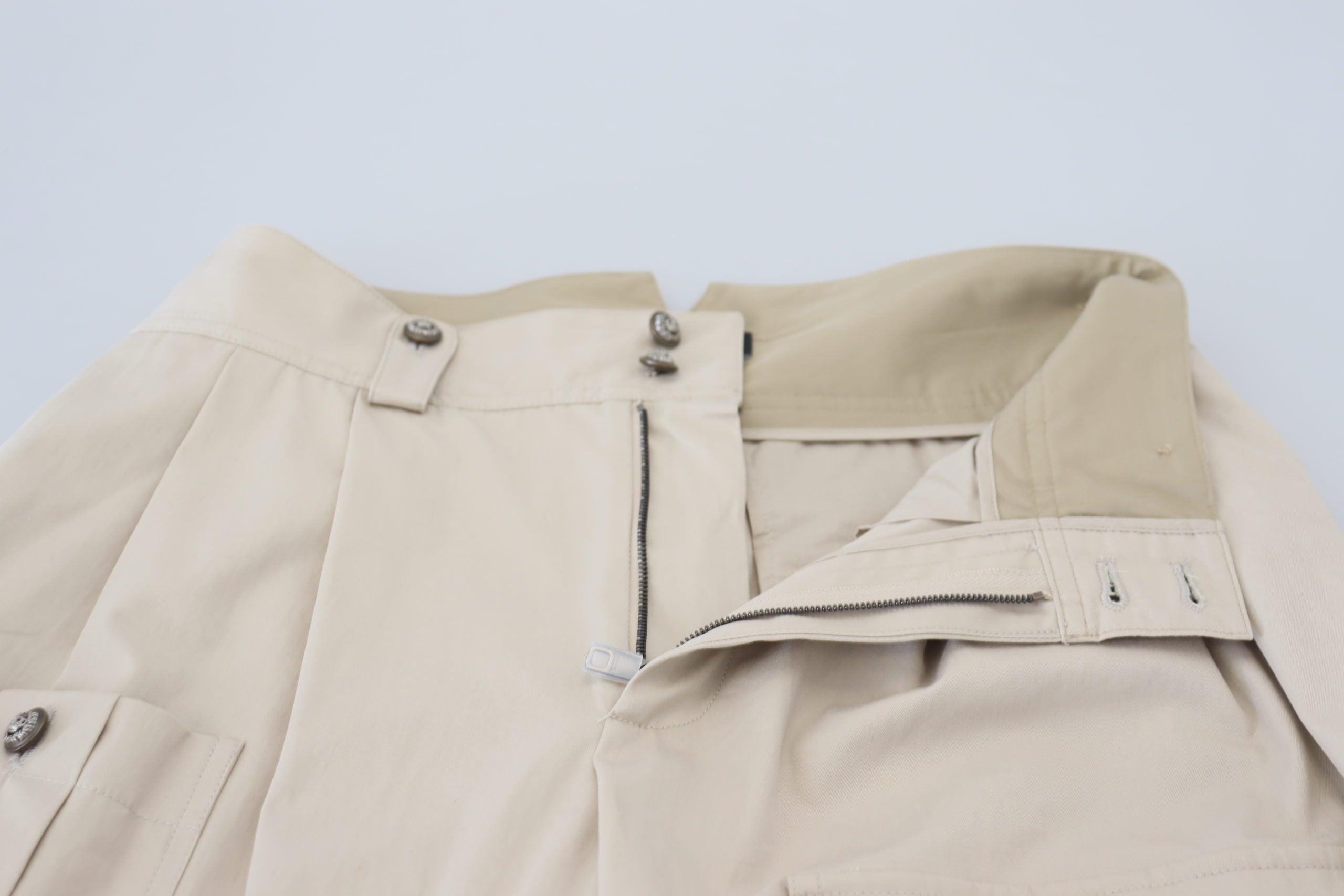 Beige bomullsbyxor för kvinnor