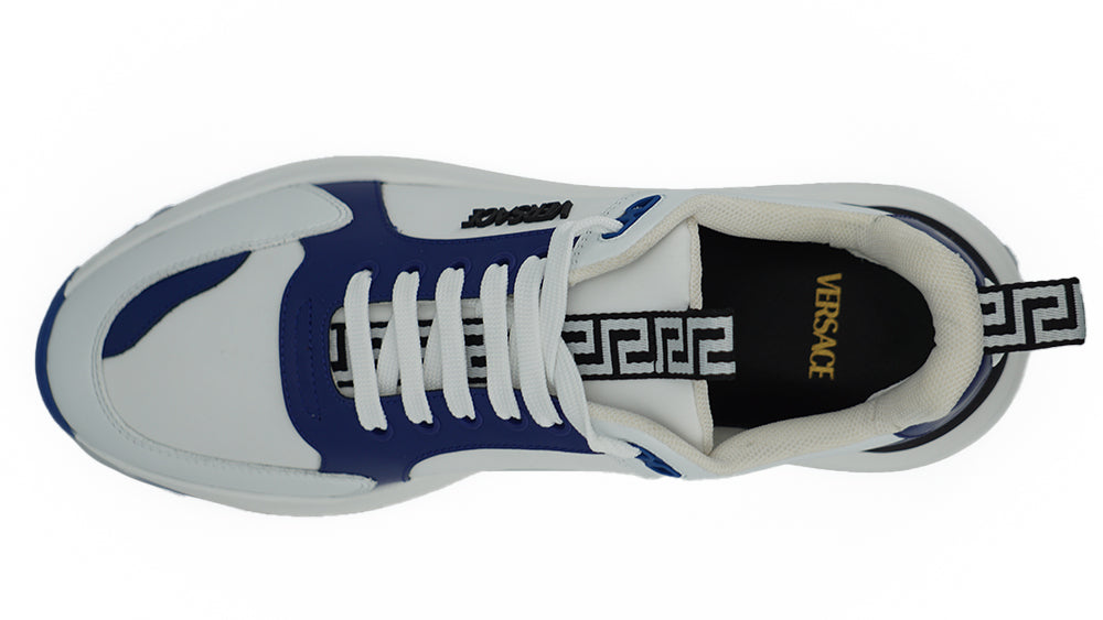 Eleganta blå och vita lädersneakers