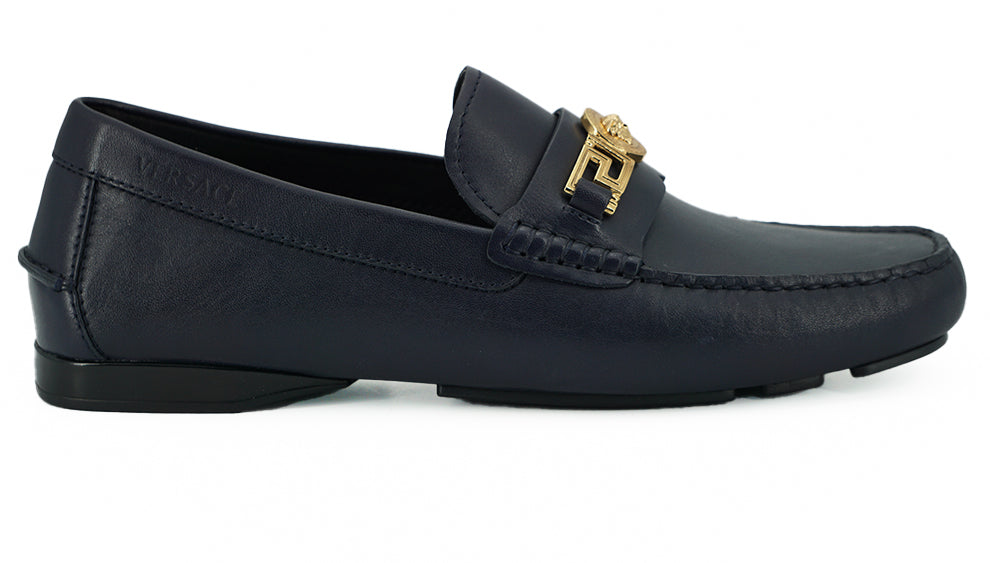 Eleganta marinblå loafers i kalvskinn