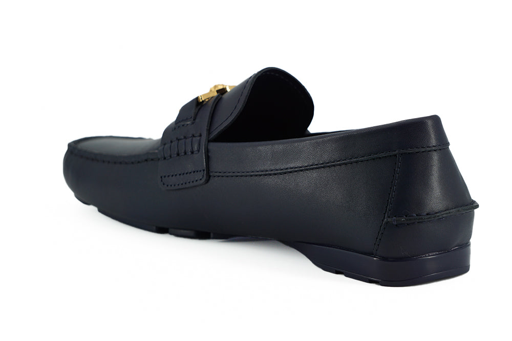 Eleganta marinblå loafers i kalvskinn