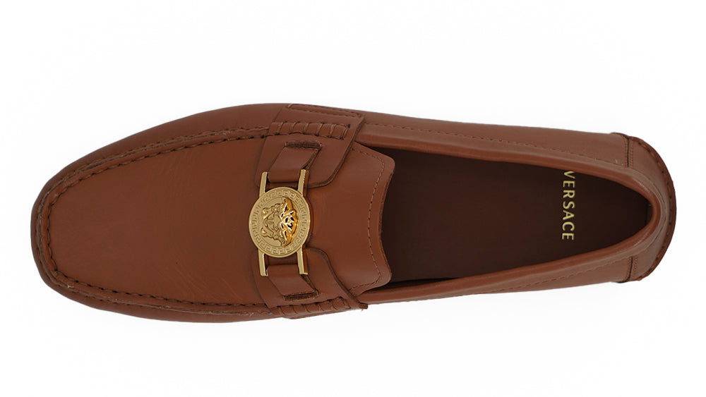 Eleganta Medusa-präglade läderloafers