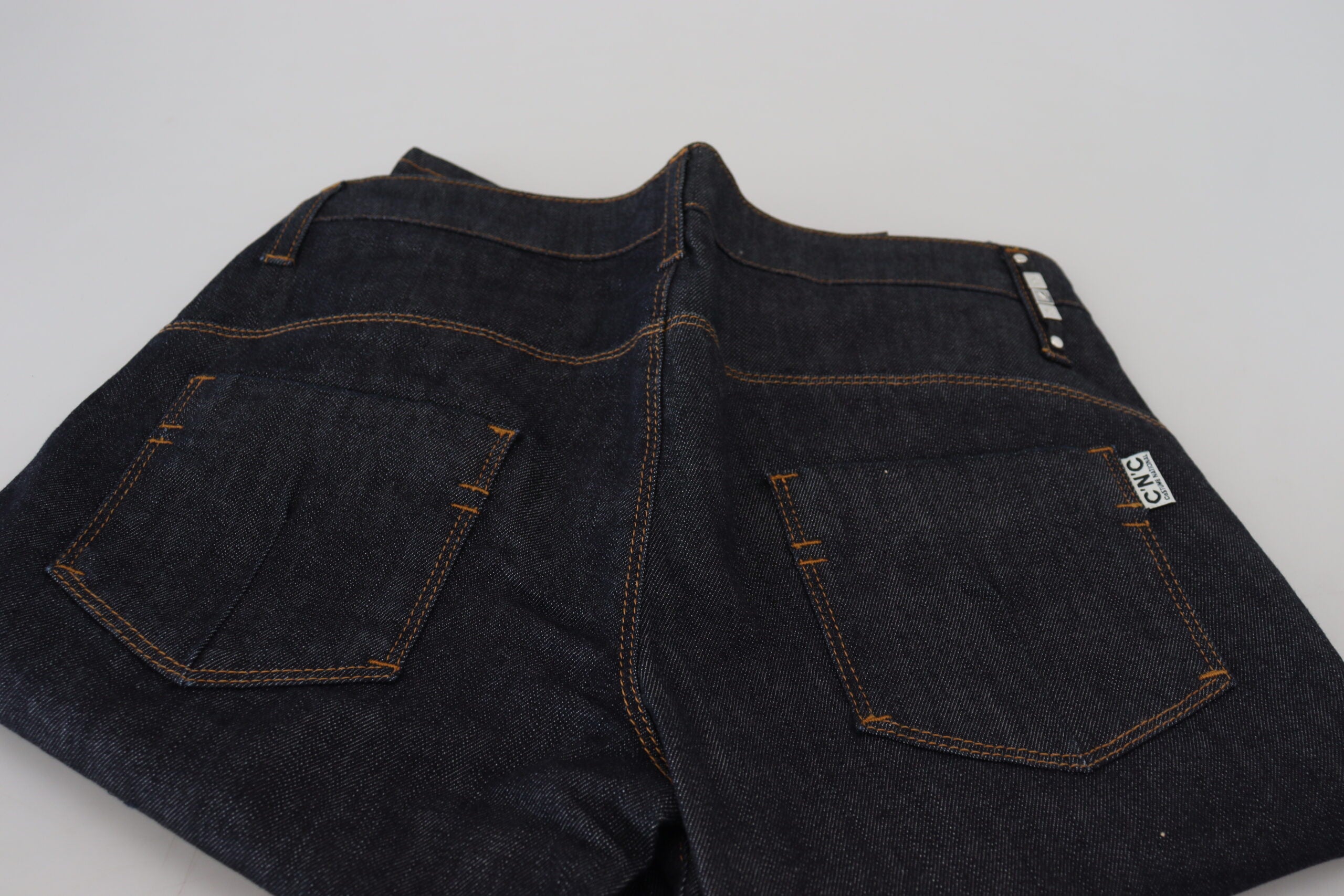 Blå raka jeans med låg midja