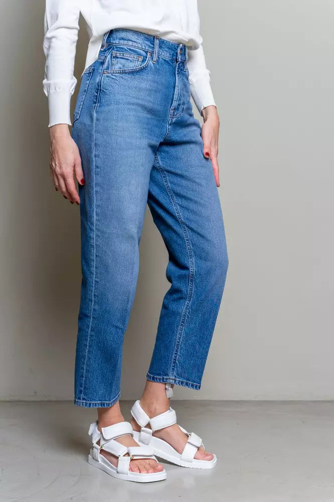 Förhöjda blå denimbyxor med hög midja för kvinnor