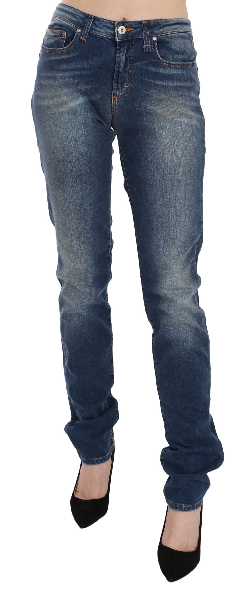 Blå tvättade slim fit jeans med medelhög midja