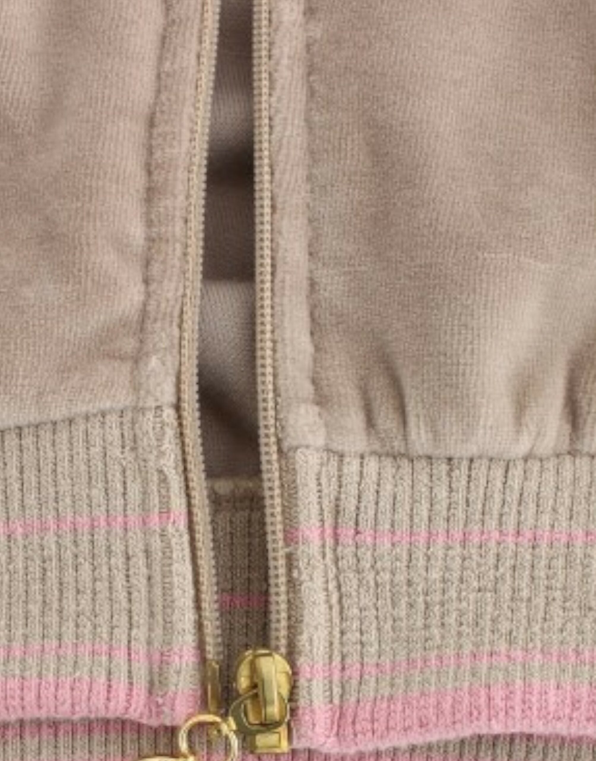 Beige sammetströja med dragkedja