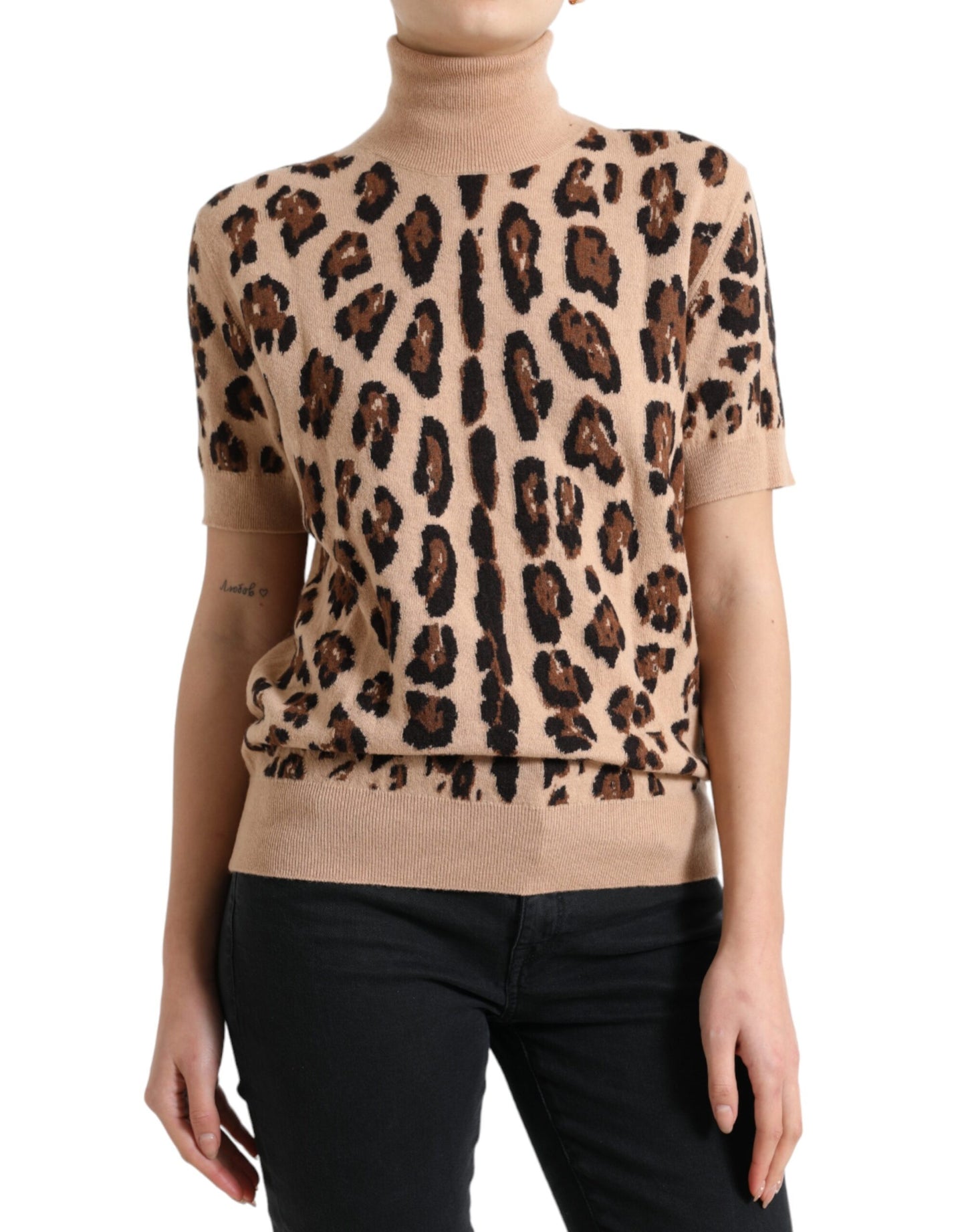 Dolce &amp; Gabbana Beige Leopardmönstrad Ulltopp med Polotröja
