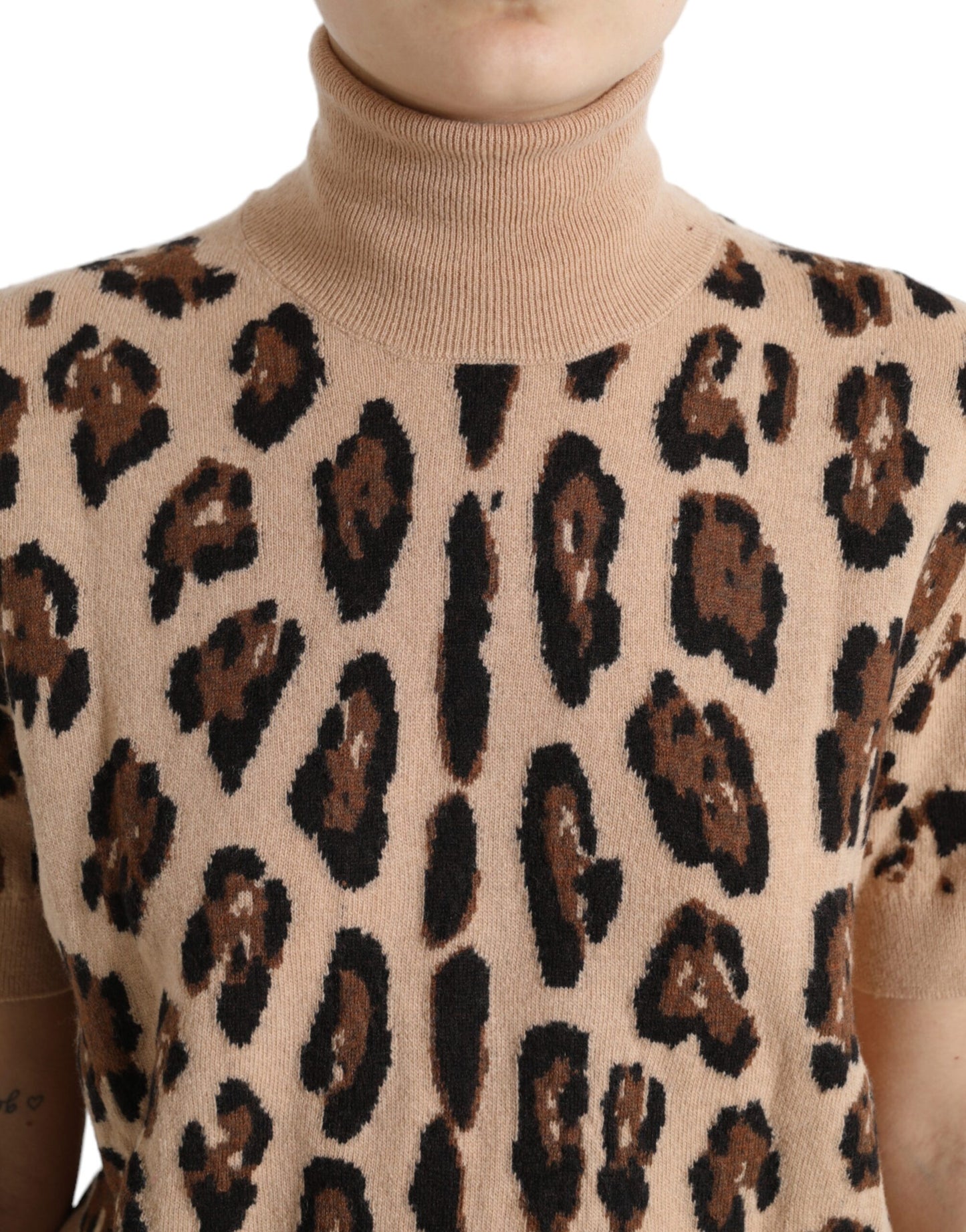 Dolce &amp; Gabbana Beige Leopardmönstrad Ulltopp med Polotröja