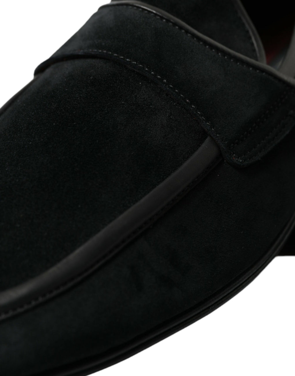 Svarte fløyelsslip-on loafers pensko